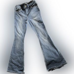 Light Demi bell bottom Jean